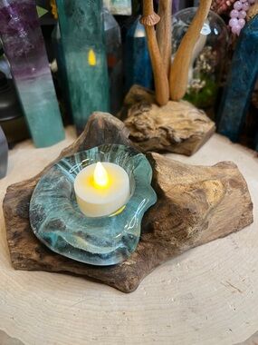 Molten glass votive holder